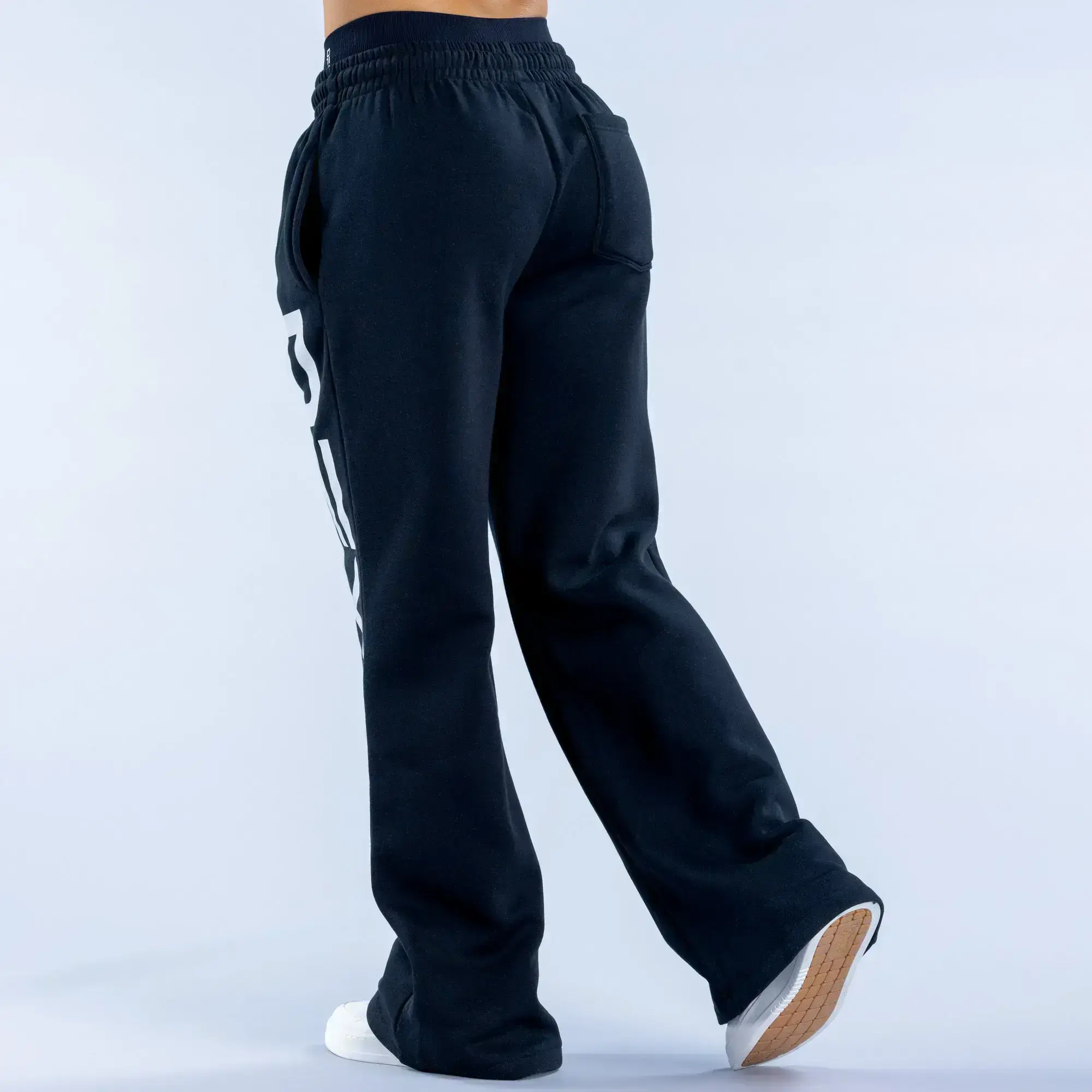 Alternative view of Signature Wide Leg Jogger